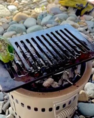 エコメルカリ便対応］七輪本舗 極厚鉄板 焼鳥秋刀魚七輪 M M